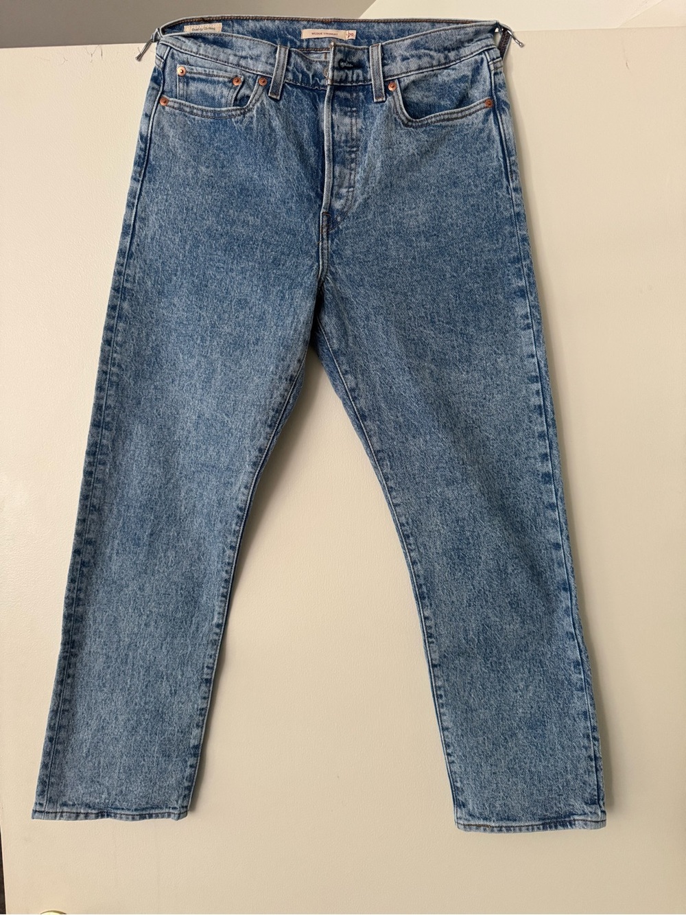 Levi Wedgie straight fit jeans